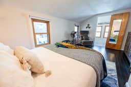 Lake Shore Cottage- Decatur, IL - Image 3
